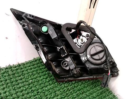 Used Right tailgate light Right tailgate light PEUGEOT 308 II (LB_, LP_, LW_, LH_, L3_) 1.6 HDi / BlueHDi 115 (115 hp) 30691480 30691480