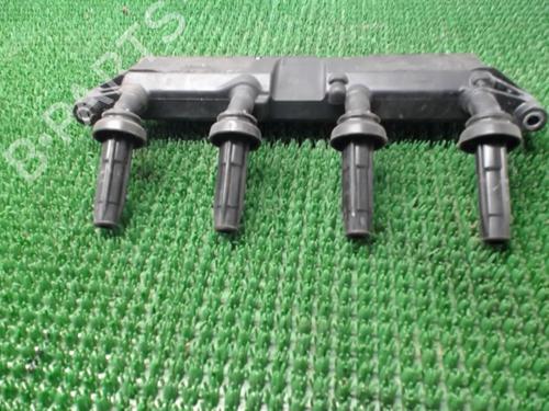 Used Ignition coil PEUGEOT 206 Hatchback (2A/C) 1.1 i (60 hp) 22084734