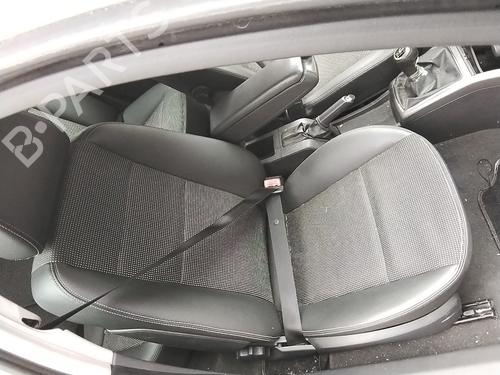 Used Right front seat Right front seat OPEL ASTRA H (A04) 1.9 CDTI (L48) (150 hp) 35926214 35926214