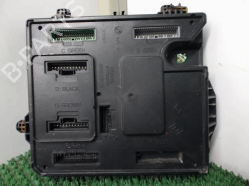 Used Electronic module RENAULT MEGANE III Hatchback (BZ0/1_, B3_) 1.5 dCi (106 hp) 22081271