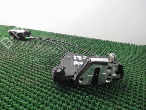 Used Front right lock TOYOTA AURIS (_E18_) 1.8 Hybrid (ZWE186_, ZWE186R) (136 hp) 22082492