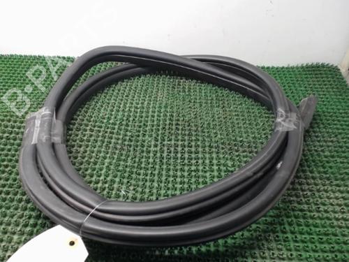 Used Rubber door seal BMW 1 (E87) 120 d (177 hp) 22082281