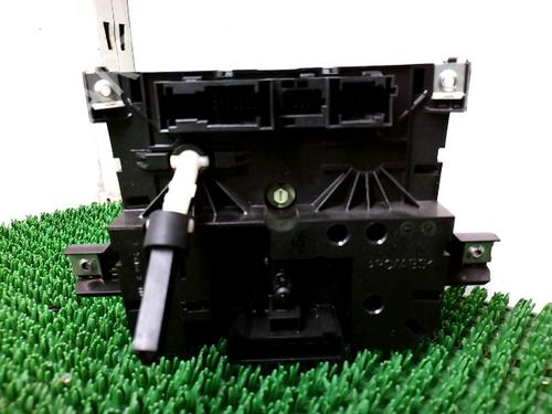 Used Climate control Climate control 37164698 37164698