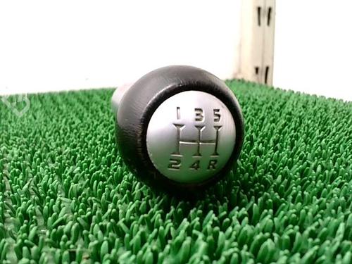 Used Shift knob Shift knob MITSUBISHI COLT VI (Z3_A, Z2_A) 1.3 (Z21A) (95 hp) 25890246 25890246