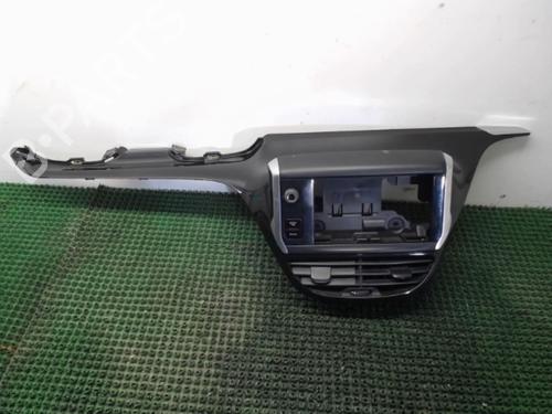 Middenconsole Middenconsole PEUGEOT 208 I (CA_, CC_) 1.6 HDi (92 hp) 22080231 22080231