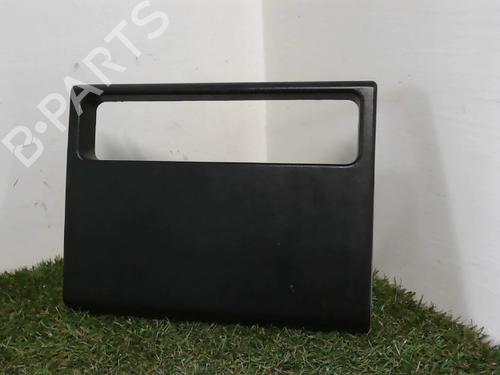 Used Glove box RENAULT TRAFIC Van (T_, P_, V_) 2.1 D (58 hp) 30045095