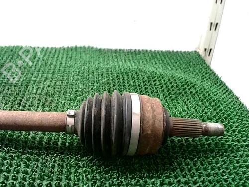 Used Left front driveshaft Left front driveshaft RENAULT CLIO V (B7_) 1.5 Blue dCi 100 (B7AD) (101 hp) 26296235 26296235