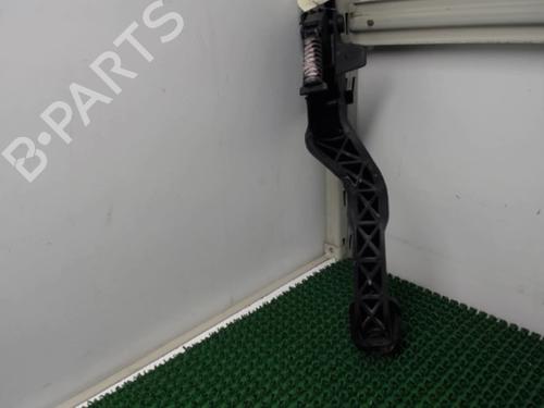 Used Clutch pedal Clutch pedal PEUGEOT BOXER Van (244) 2.2 HDi (101 hp) 22077934 22077934