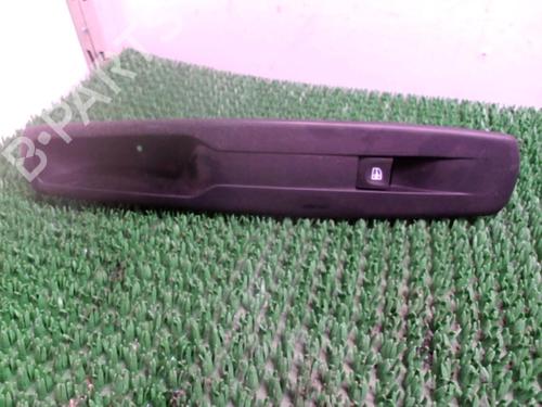 Right front window switch RENAULT SCÉNIC III (JZ0/1_) 1.5 dCi | BP22083766I26 