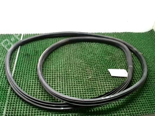 rubber-door-seal-citroen-c4-i-lc_-2004-2005-2006-2007-2008-2009-2010-2011-2012-2013-2014-27180505 main image