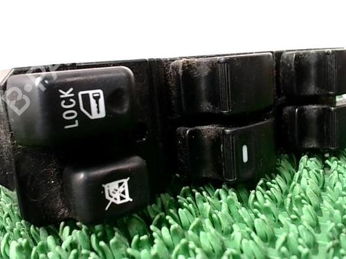 Used Left front window switch Left front window switch PEUGEOT 4007 (VU_, VV_) 2.2 HDi (156 hp) 22091427 22091427