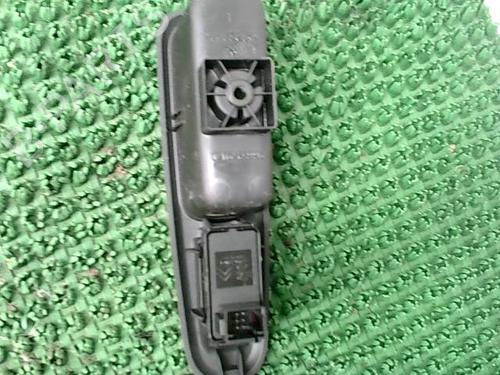 Used Left rear window switch Left rear window switch PEUGEOT 3008 I MPV (0U_) 1.6 HDi (112 hp) 24350307 24350307