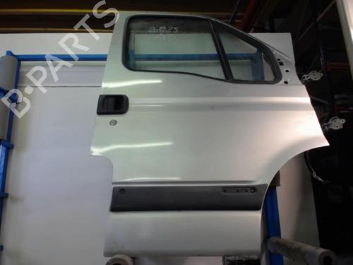 Used Right front door RENAULT MASTER II Van (FD) 2.5 dCi (120 hp) 20874611
