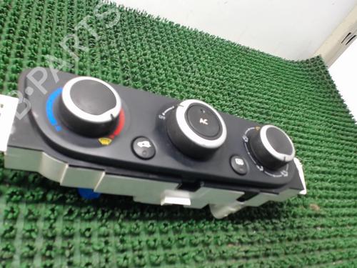 Commande Chauffage RENAULT MEGANE III Grandtour (KZ0/1) 1.5 dCi (KZ1M, KZ1W, KZ0R) (106 hp) 22082073