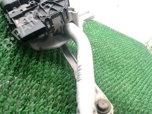 Front wiper motor PEUGEOT 208 I (CA_, CC_) 1.4 HDi | BP29272218M29 