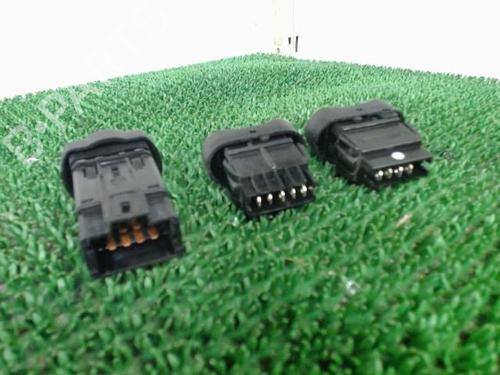 Used Warning switch Warning switch DACIA SANDERO 1.5 dCi (86 hp) 22086984 22086984