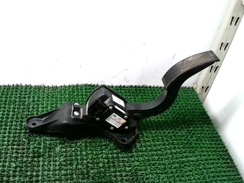 Pedal HYUNDAI SANTA FÉ II (CM) 2.2 CRDi 4x4 | BP22093312I4