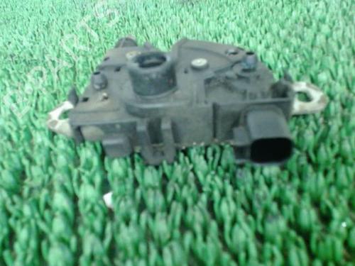 Used Hood lock FORD KUGA I 2.0 TDCi 4x4 (140 hp) 22088035