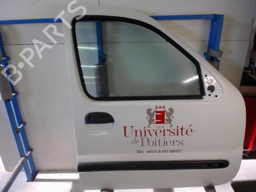 Used Right front door Right front door 22080366 22080366