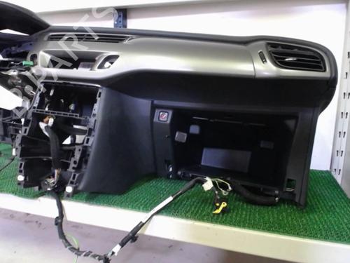 Instrumentbræt CITROËN C3 II (SC_) 1.4 HDi 70 (SC8HZC, SC8HR0, SC8HP4) | BP22084649C46 