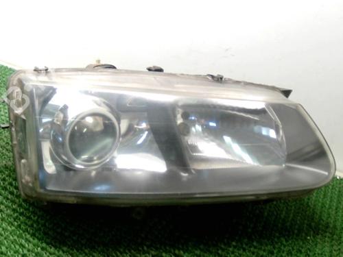 Used Right headlight Right headlight RENAULT SAFRANE II (B54_) 2.2 dT (B54G) (113 hp) 20875726 20875726