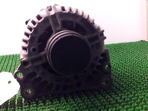 Used Alternator SEAT IBIZA III (6L1) 1.4 TDI (75 hp) 22075901