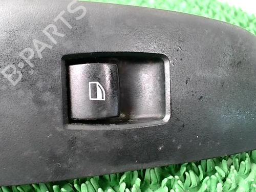 Used Right front window switch BMW 1 (E87) 118 d (122 hp) 22090945