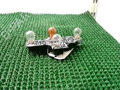 Support de lampe RENAULT SCÉNIC I MPV (JA0/1_, FA0_) 1.9 dCi (JA05, JA1F) (102 hp) 28493925
