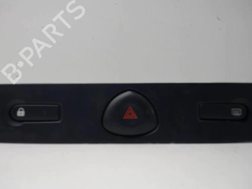 Warnblinkschalter für RENAULT CLIO II (BB_, CB_) 1.5 dCi (57 hp) 22081930