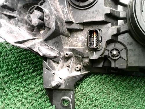 Left headlight NISSAN NV300 Van (X82) 1.6 dci 120 | BP30804611C28