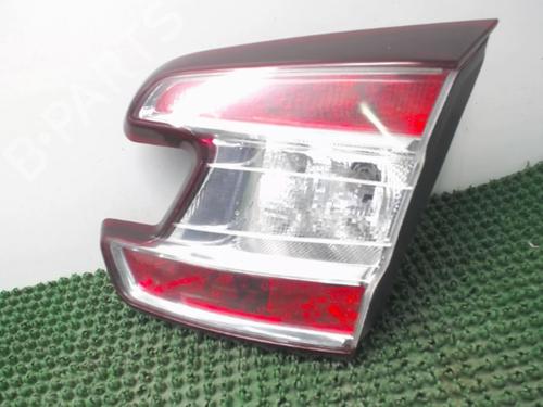 Used Right tailgate light Right tailgate light RENAULT MEGANE III Grandtour (KZ0/1) 1.5 dCi (KZ09, KZ0D, KZ1G, KZ29, KZ14, KZ1W, KZ10, KZ1F,... (110 hp) 20875586 20875586