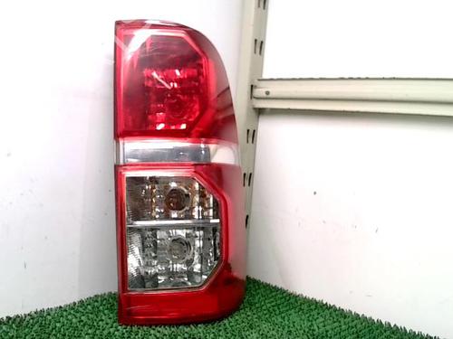 Høyre baklys TOYOTA HILUX VII Pickup (_N1_, _N2_, _N3_) 2.5 D-4D 4WD (KUN25) (144 hp) 29900889