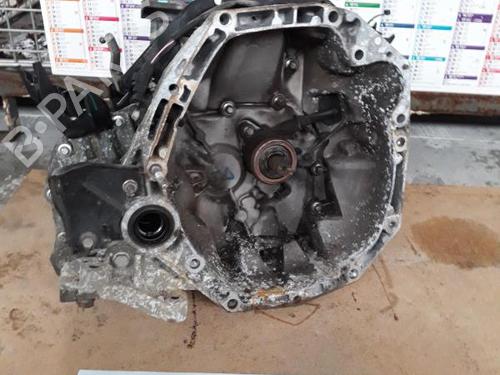 Used Gearbox Gearbox RENAULT TWINGO II (CN0_) 1.5 dCi (CN0E) (64 hp) 22075606 22075606