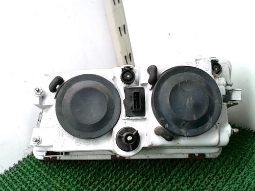 Right headlight VOLVO V40 Estate (645) 1.9 DI | BP22093393C29 
