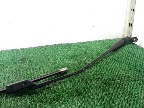 Front windshield wiper arm FIAT 500 (312_) 1.2 (312AXA1A) | BP29817047C143