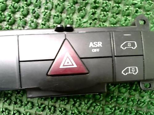 Warning switch VW CRAFTER 30-50 Van (2E_) 2.5 TDI | BP27153484I22 - Image 4