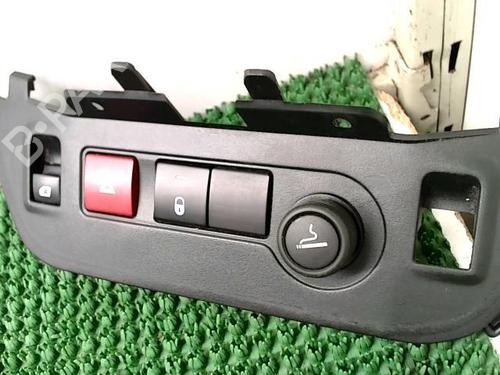 Warning switch CITROËN BERLINGO MULTISPACE (B9) 1.6 HDi 90 | BP22091470I22 - Image 2