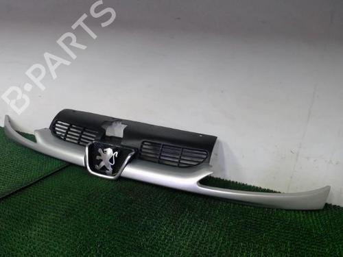 Used Grille PEUGEOT 206 Hatchback (2A/C) 1.4 HDi eco 70 (68 hp) 22088376