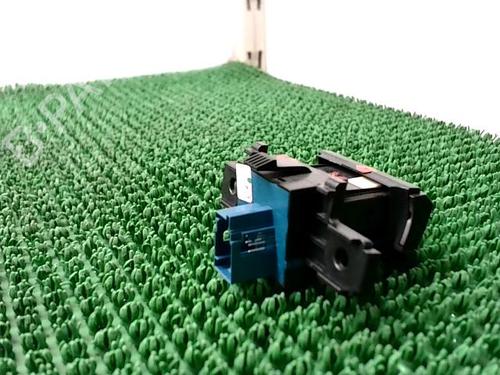 switch-citroen-c4-picasso-ii-2013-25587389 main image