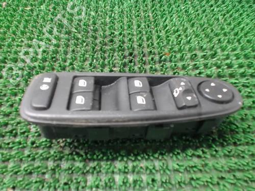Used Left front window switch Left front window switch CITROËN C4 Grand Picasso I (UA_) 2.0 HDi 138 (136 hp) 22087102 22087102