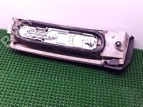 Used Right taillight Right taillight 22075800 22075800