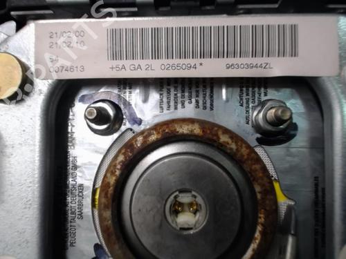 Used Driver airbag PEUGEOT 406 (8B) 2.0 HDI 110 (109 hp) 22080221