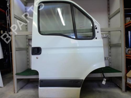 Used Right front door RENAULT MASTER II Van (FD) 2.8 dTI (114 hp) 20876482