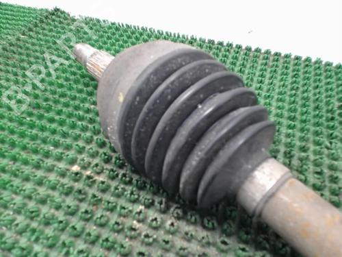 Used Left front driveshaft RENAULT CLIO III (BR0/1, CR0/1) 1.5 dCi (C/BR0G, C/BR1G) (68 hp) 22080325