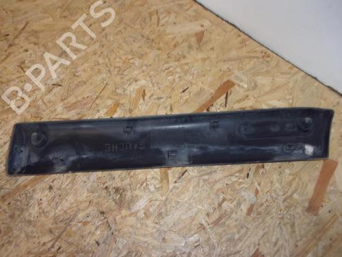 Used Door moulding trim Door moulding trim RENAULT MASTER II Van (FD) 2.5 dCi 100 (FD0U, FD0V, FD3U, FD3V, FD8U, FD8V) (99 hp) 22075658 22075658