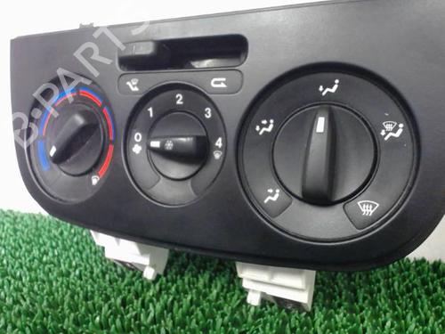 Used Climate control Climate control CITROËN NEMO Box Body/MPV (AA_) 1.3 HDi 75 (75 hp) 22086947 22086947