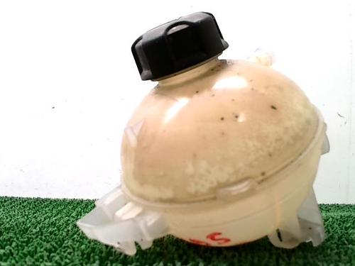 Expansion tank PEUGEOT 308 II (LB_, LP_, LW_, LH_, L3_) 1.6 BlueHDi 120 | BP22092595C120