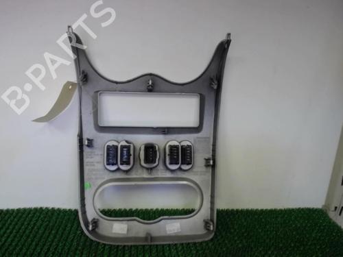 Used Switch Switch DACIA SANDERO 1.4 MPI LPG (72 hp) 22077422 22077422