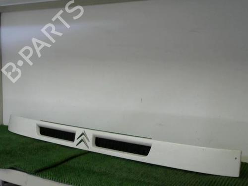 Used Grille CITROËN JUMPER I Van (230L) 2.5 D (86 hp) 22088847