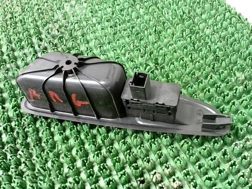 Used Left rear window switch Left rear window switch PEUGEOT 308 I (4A_, 4C_) 1.6 HDi (109 hp) 29161614 29161614